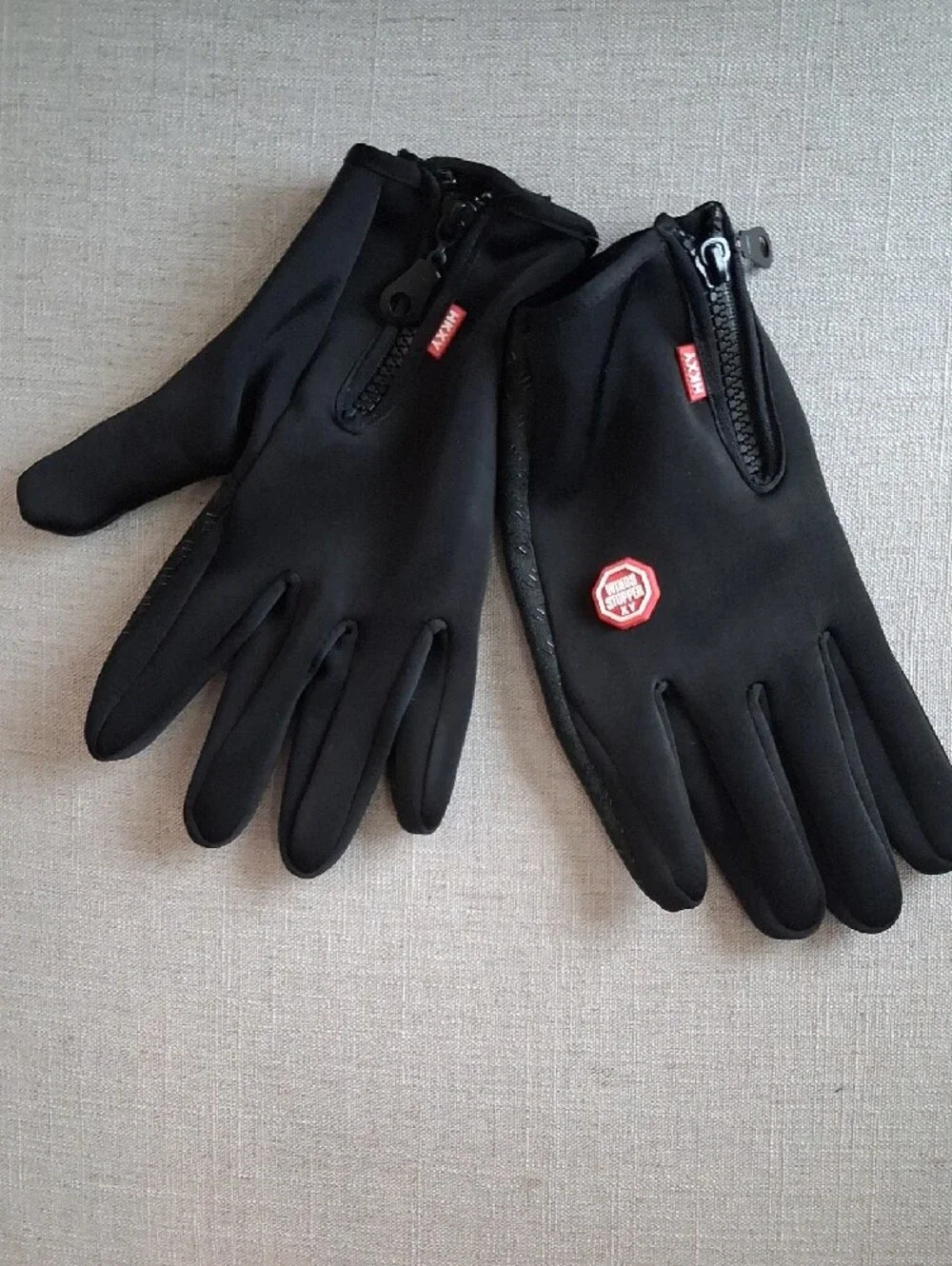 N/A comfortable black
